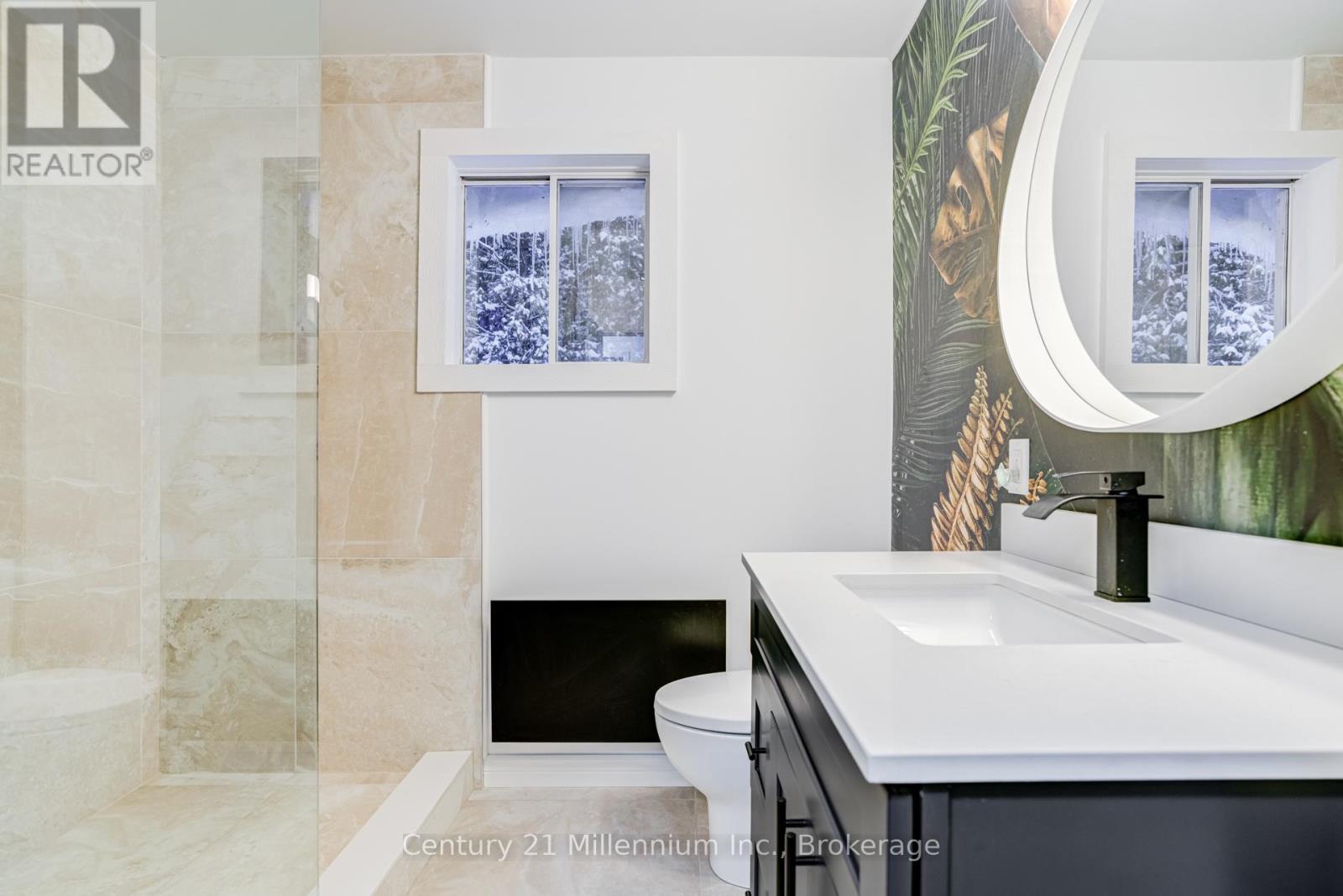 1025 West Road, Northern Bruce Peninsula, Ontario N0H 1W0 - Photo 18 - X12582796