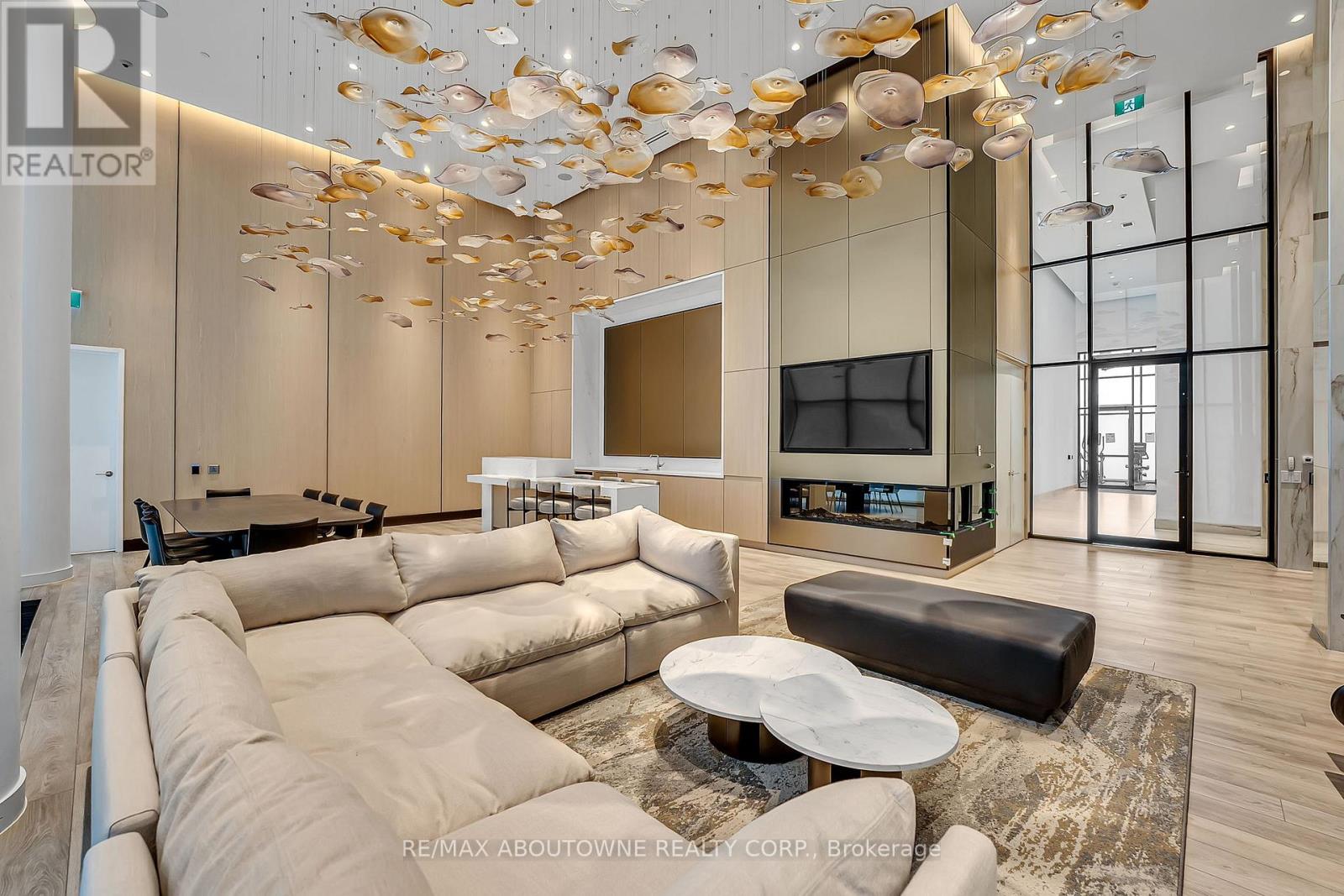 517 - 251 Masonry Way, Mississauga, Ontario  L5H 0B2 - Photo 40 - W12608256