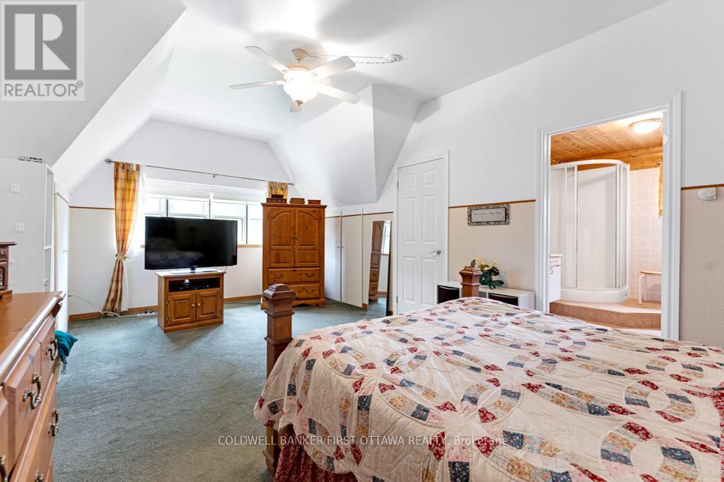 2499 Bathurst Concession 2 Road, Tay Valley, Ontario  K7H 3C9 - Photo 32 - X12408435