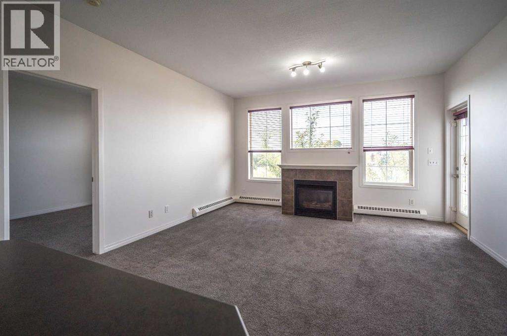 310, 1000 Applevillage Court Se, Calgary, Alberta  T2A 7Z4 - Photo 6 - A2262965