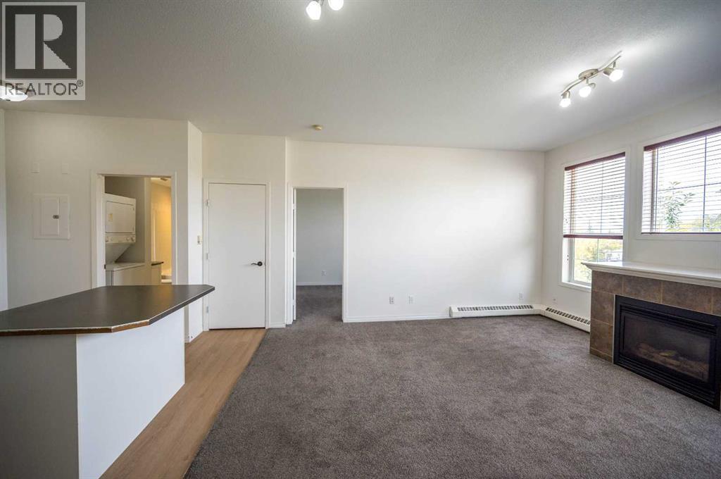 310, 1000 Applevillage Court Se, Calgary, Alberta  T2A 7Z4 - Photo 9 - A2262965