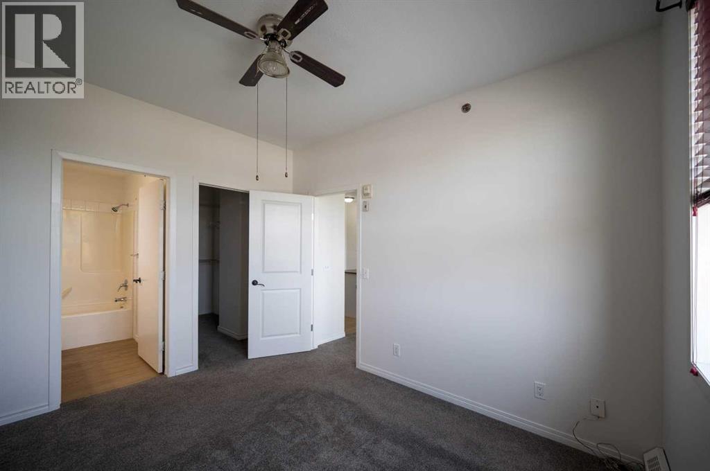 310, 1000 Applevillage Court Se, Calgary, Alberta  T2A 7Z4 - Photo 13 - A2262965