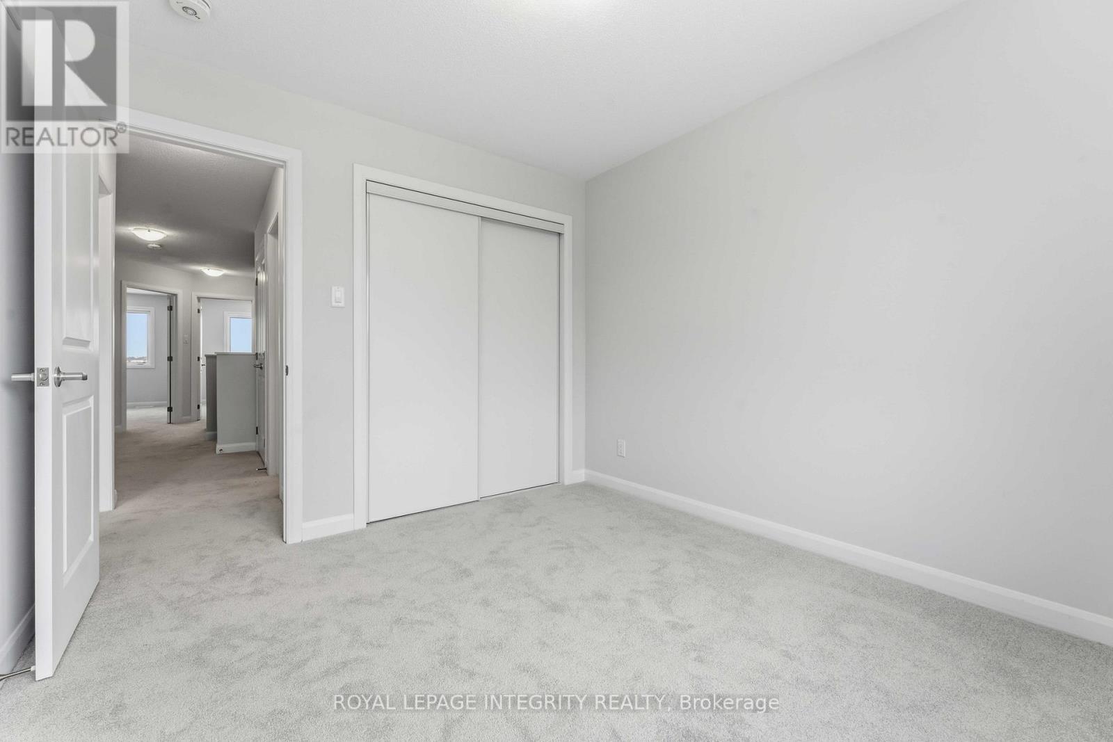 714 Fairline Row, Ottawa, Ontario K2V 0V6 - Photo 32 - X12608274