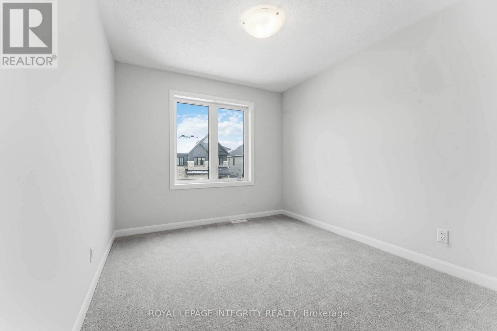 714 Fairline Row, Ottawa, Ontario K2V 0V6 - Photo 34 - X12608274