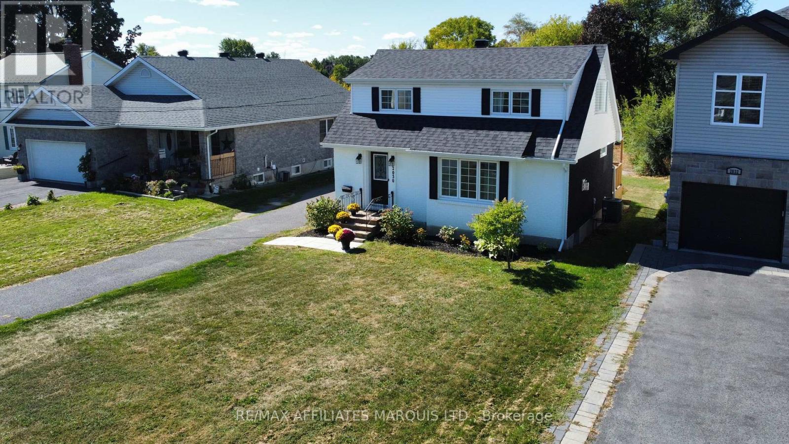 2030 Pitt Street, Cornwall, Ontario K6J 5G1 - Photo 4 - X12417418