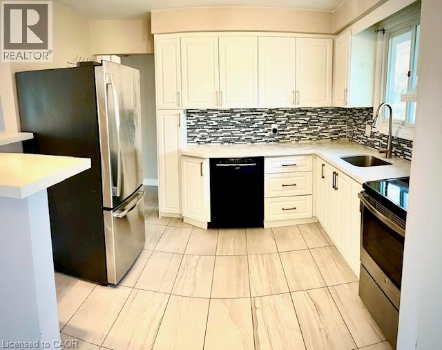 7053 Bonnie Street, Niagara Falls, Ontario  L2G 7N1 - Photo 5 - 40792622