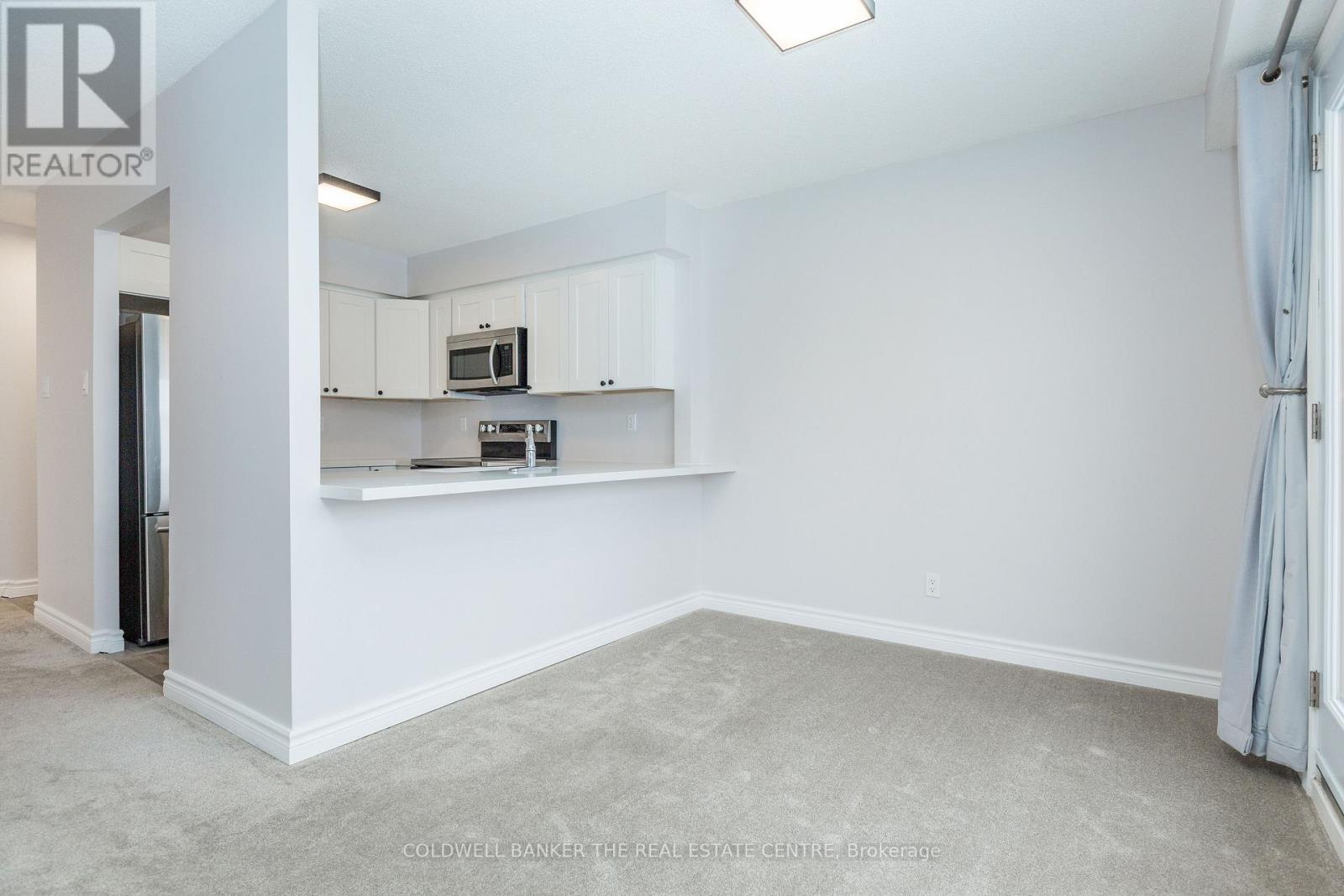 302 - 125 Bond Street, Orillia, Ontario  L3V 1J7 - Photo 11 - S12608272