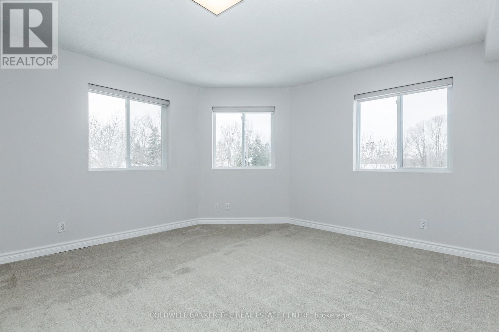 302 - 125 Bond Street, Orillia, Ontario  L3V 1J7 - Photo 19 - S12608272