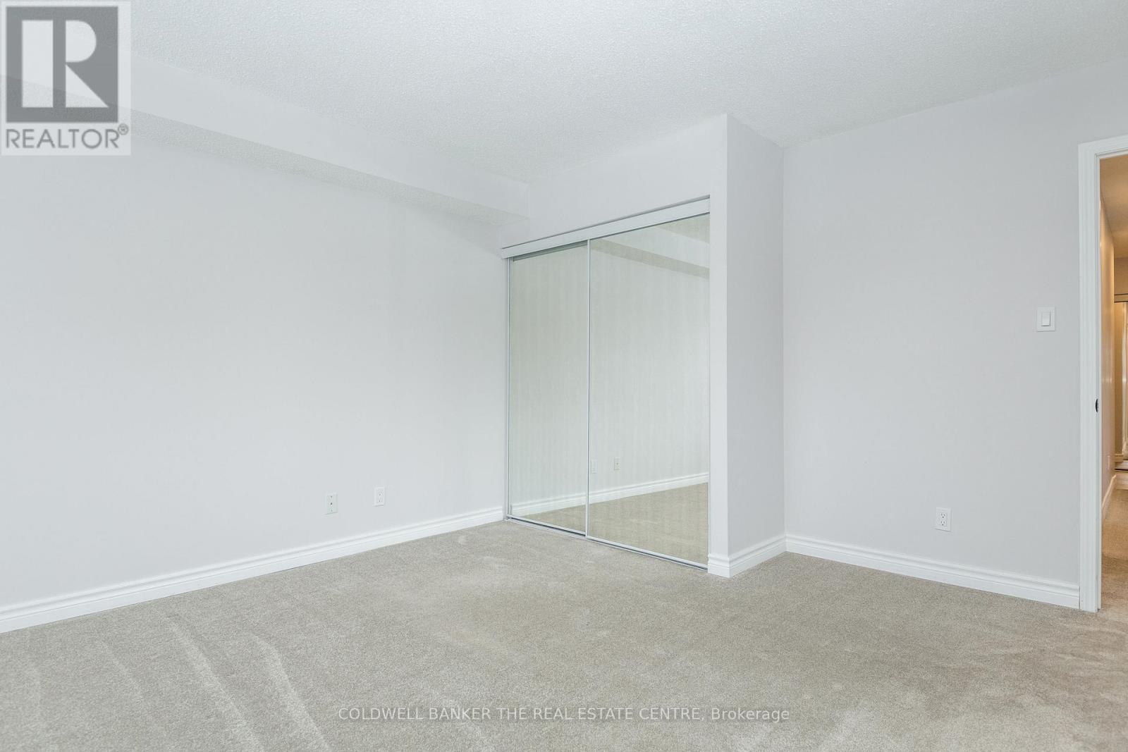 302 - 125 Bond Street, Orillia, Ontario  L3V 1J7 - Photo 21 - S12608272