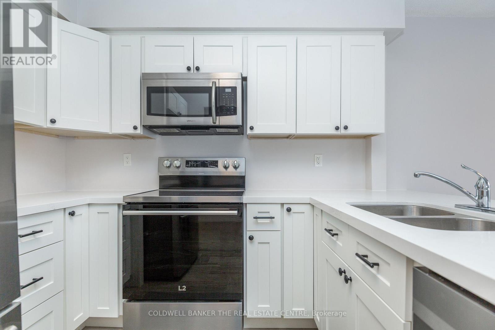 302 - 125 Bond Street, Orillia, Ontario  L3V 1J7 - Photo 9 - S12608272