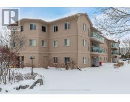 302 - 125 BOND STREET