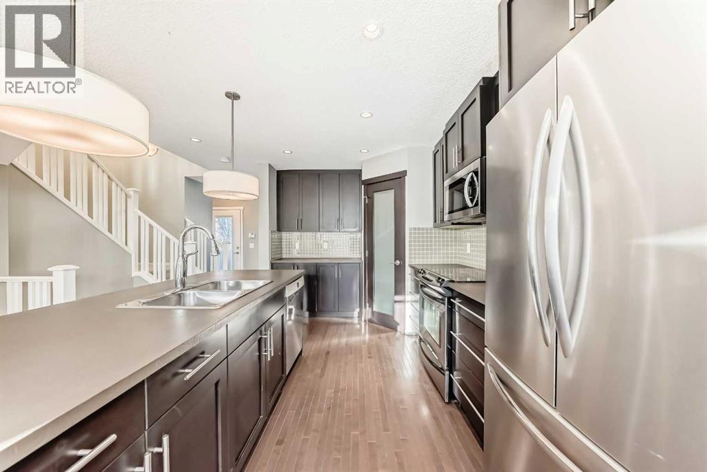 64 Copperstone Gardens Se, Calgary, Alberta  T2Z 0R6 - Photo 4 - A2273900