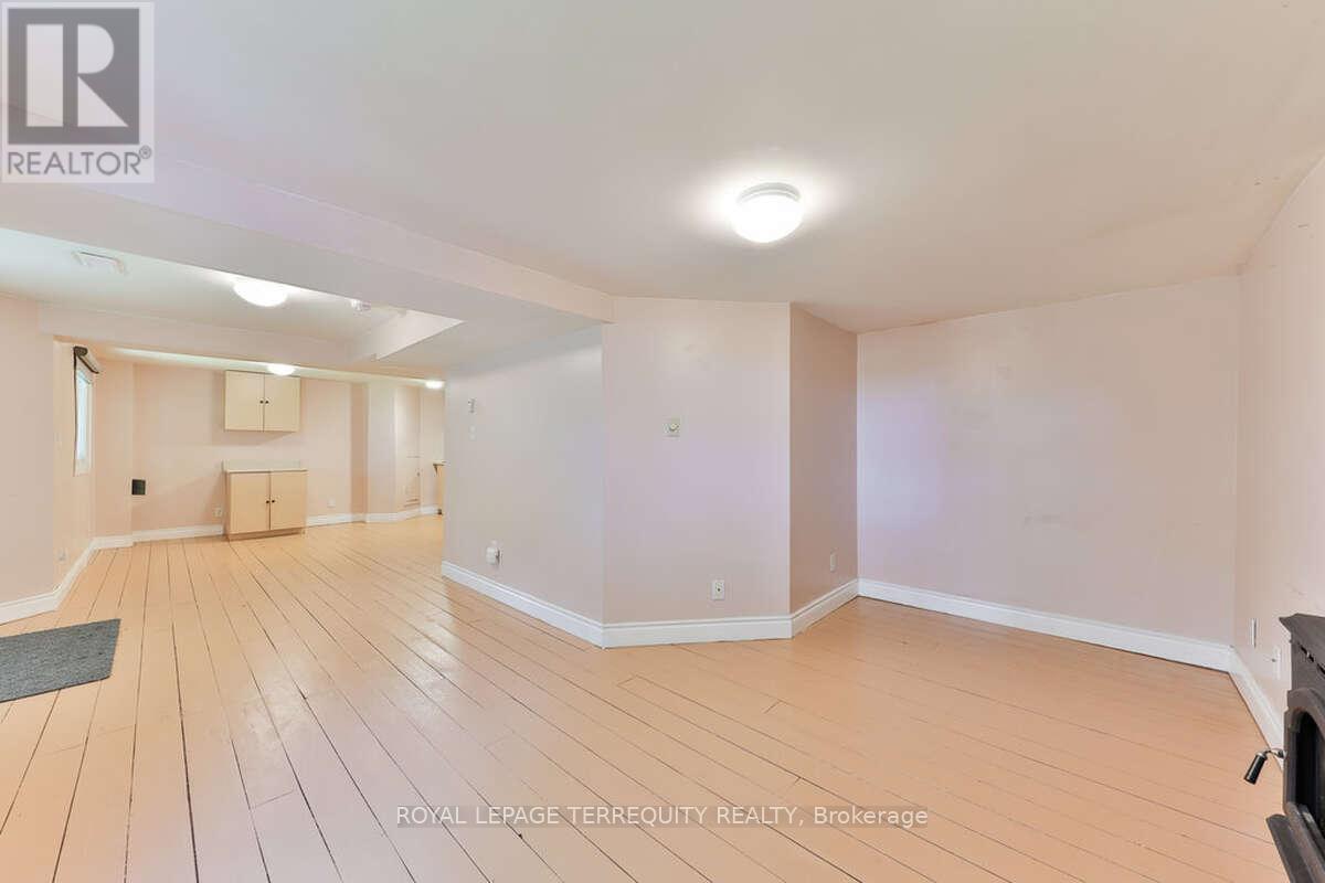 5275 Thornwood Drive, Mississauga, Ontario L4Z 3J3 - Photo 42 - W12608276