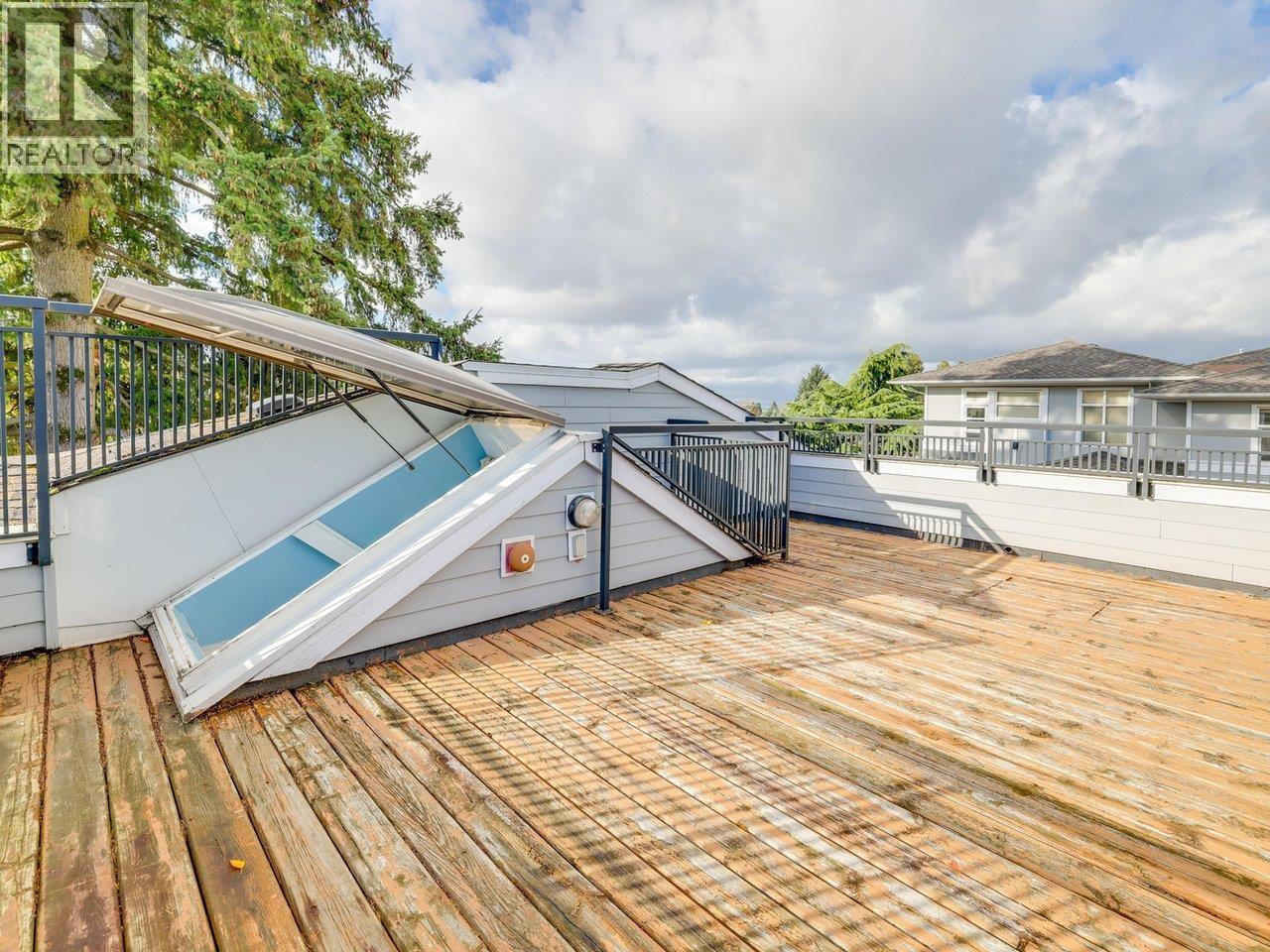 59 6528 DENBIGH AVENUE, Burnaby, British Columbia