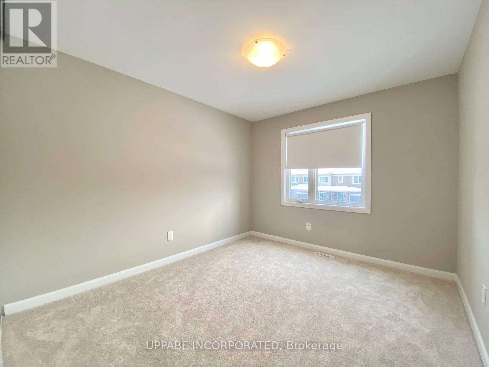 71 Damselfish Walk, Ottawa, Ontario  K4A 2N3 - Photo 9 - X12608306