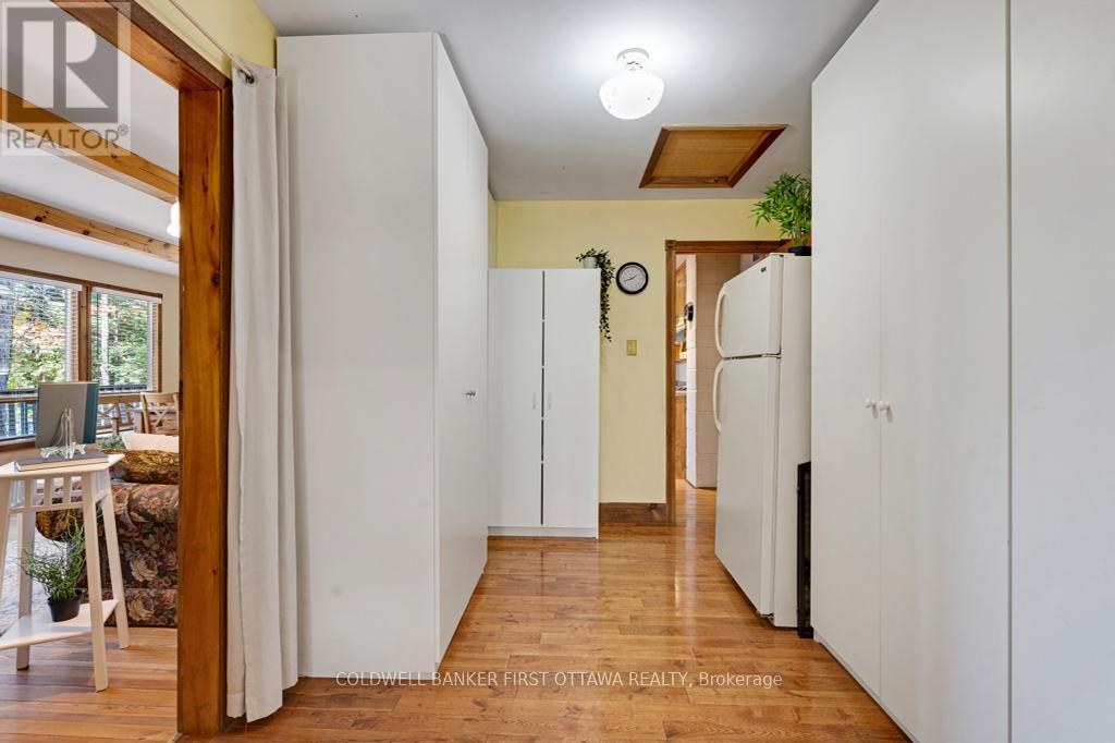 2234a Grindstone Lake Road, Frontenac (Frontenac North), Ontario  K0H 2M0 - Photo 25 - X12464875