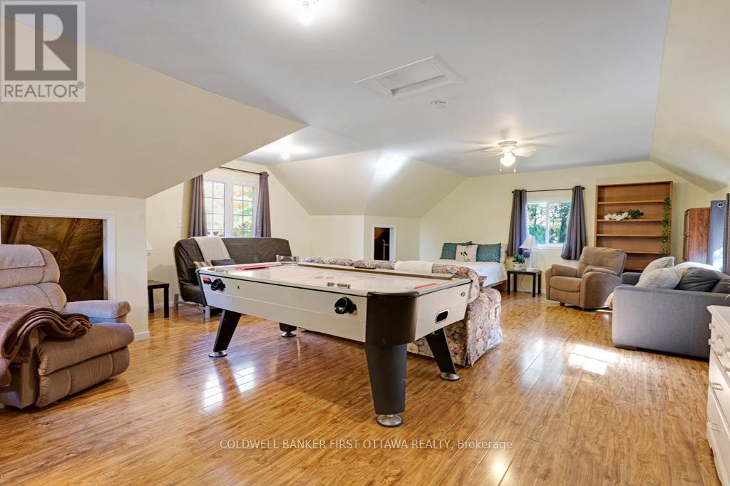 2234a Grindstone Lake Road, Frontenac (Frontenac North), Ontario  K0H 2M0 - Photo 36 - X12464875