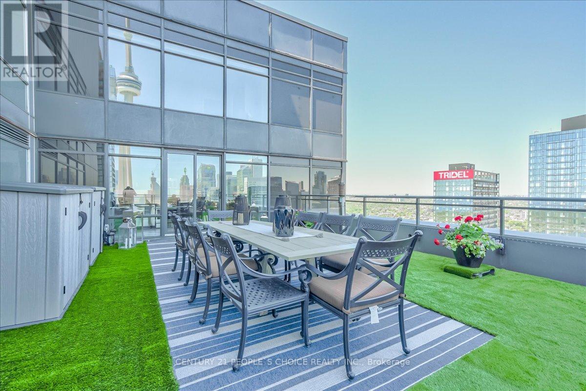 Ph5201 - 25 Telegram Mews, Toronto, Ontario  M5V 3Z1 - Photo 2 - C12608302