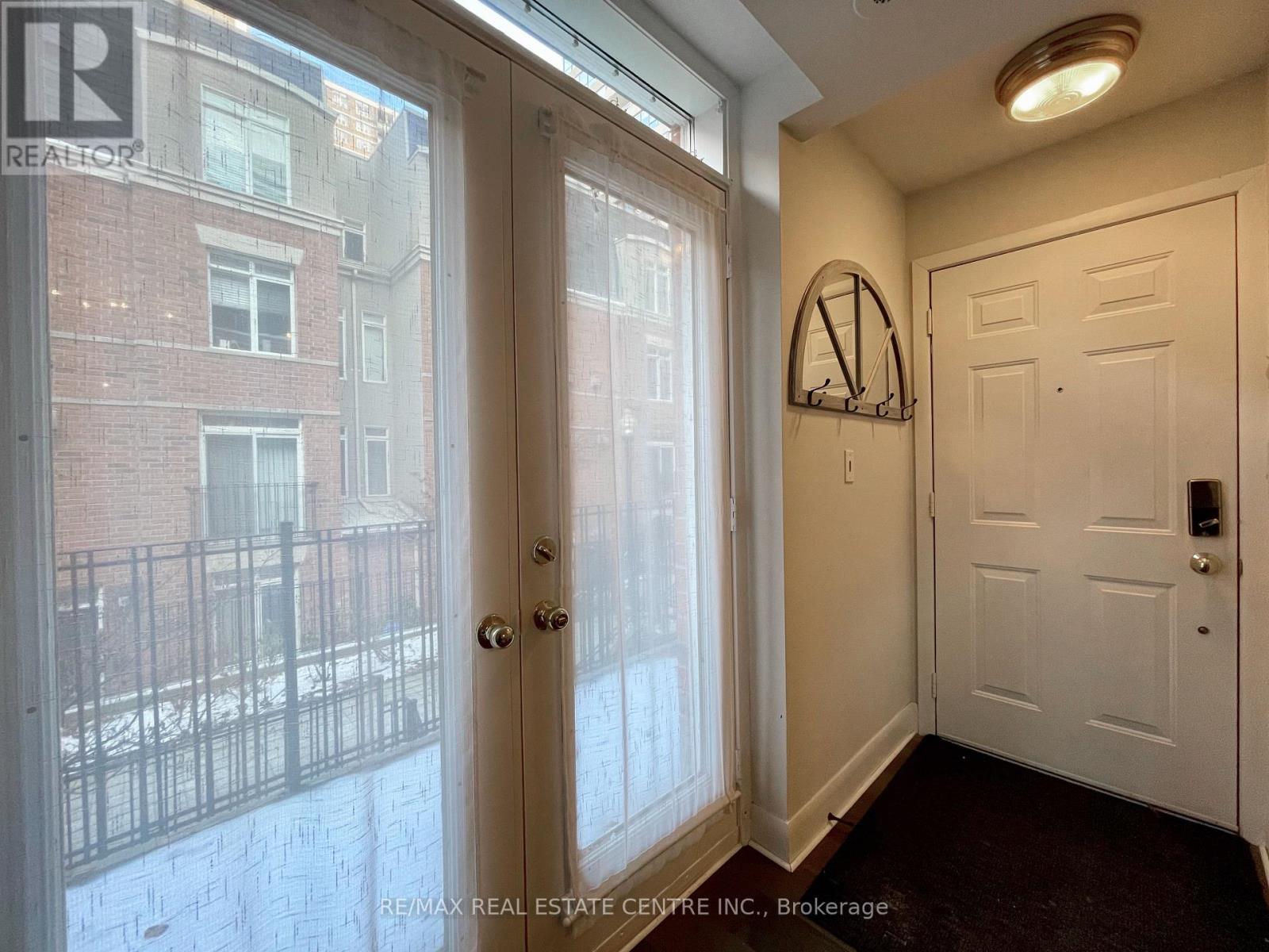 221 - 415 Jarvis Street, Toronto, Ontario  M4Y 3C1 - Photo 4 - C12608318