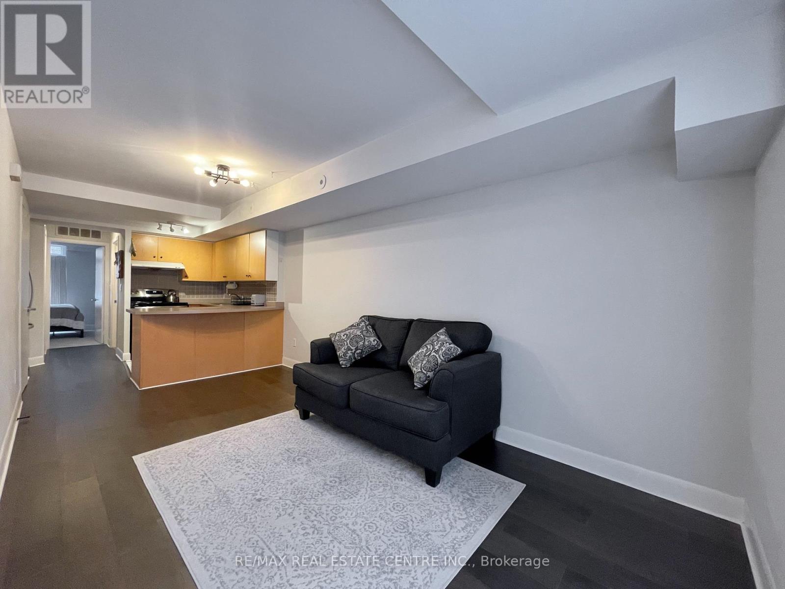 221 - 415 Jarvis Street, Toronto, Ontario  M4Y 3C1 - Photo 6 - C12608318