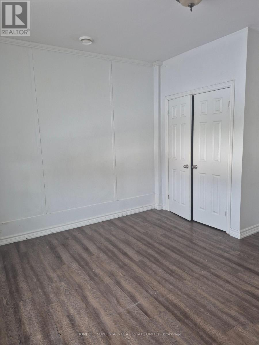 37 Main Street S, Newmarket, Ontario  L3Y 3Y3 - Photo 8 - N12608312