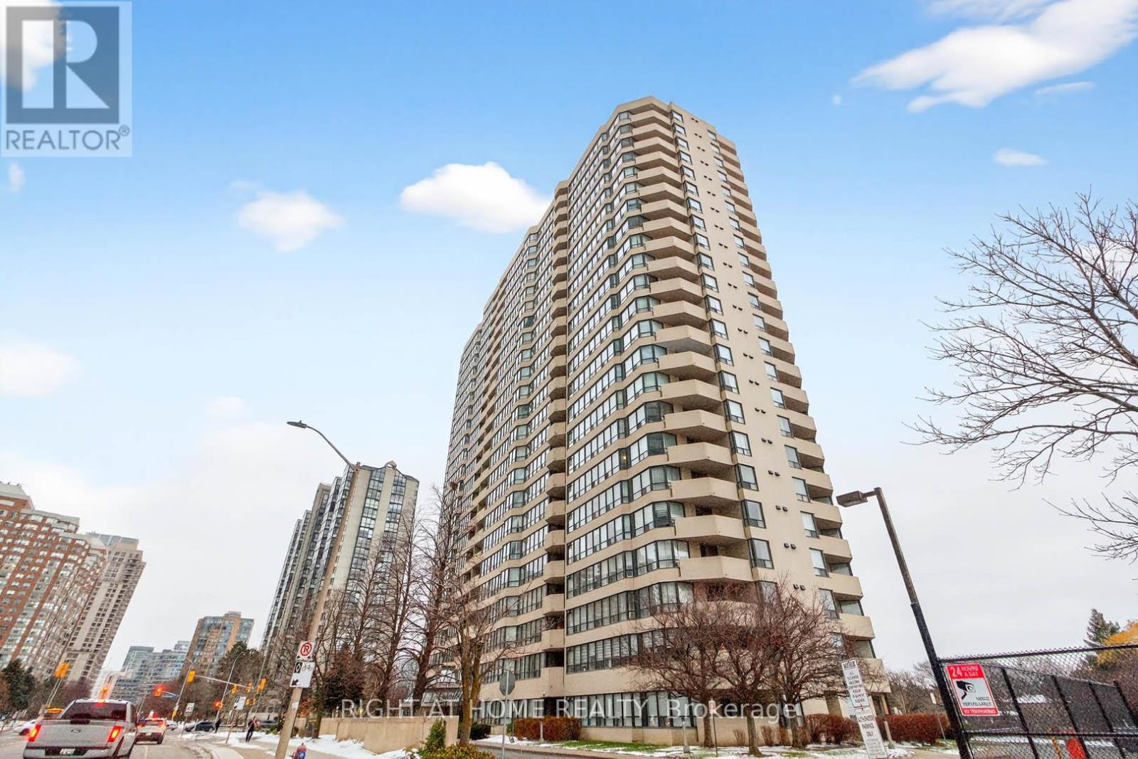 2204 - 400 WEBB DRIVE, Mississauga, Ontario