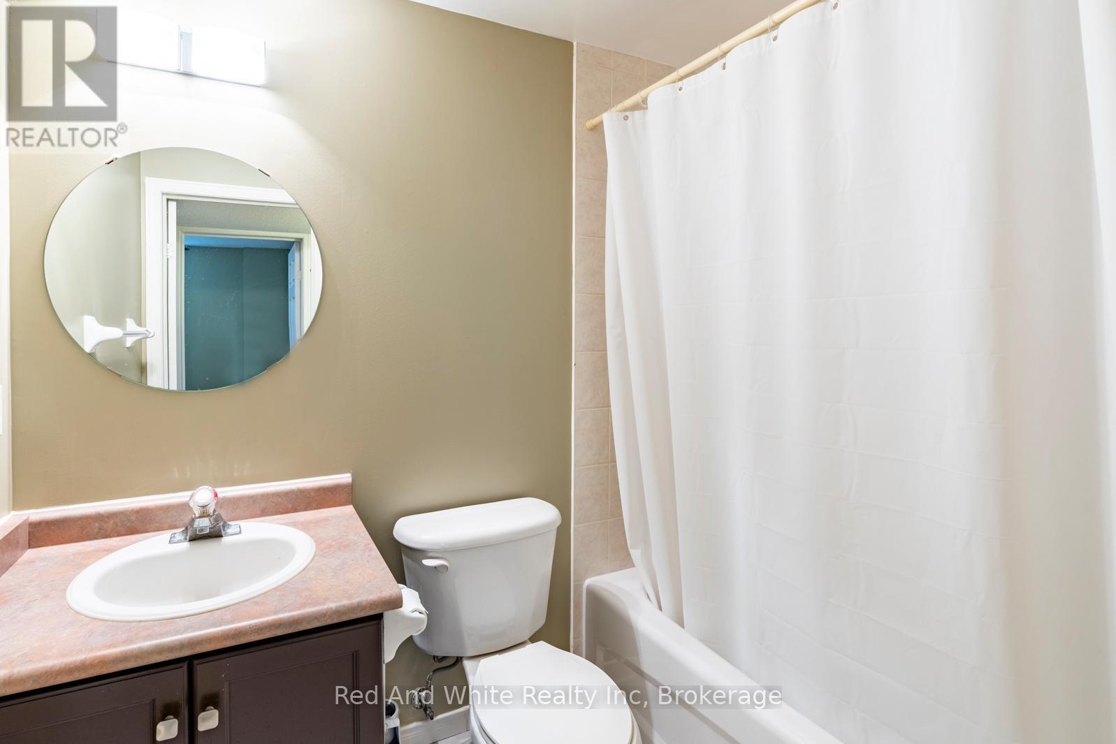 Lower - 79 Munroe Crescent, Guelph, Ontario  N1G 5E3 - Photo 21 - X12608330