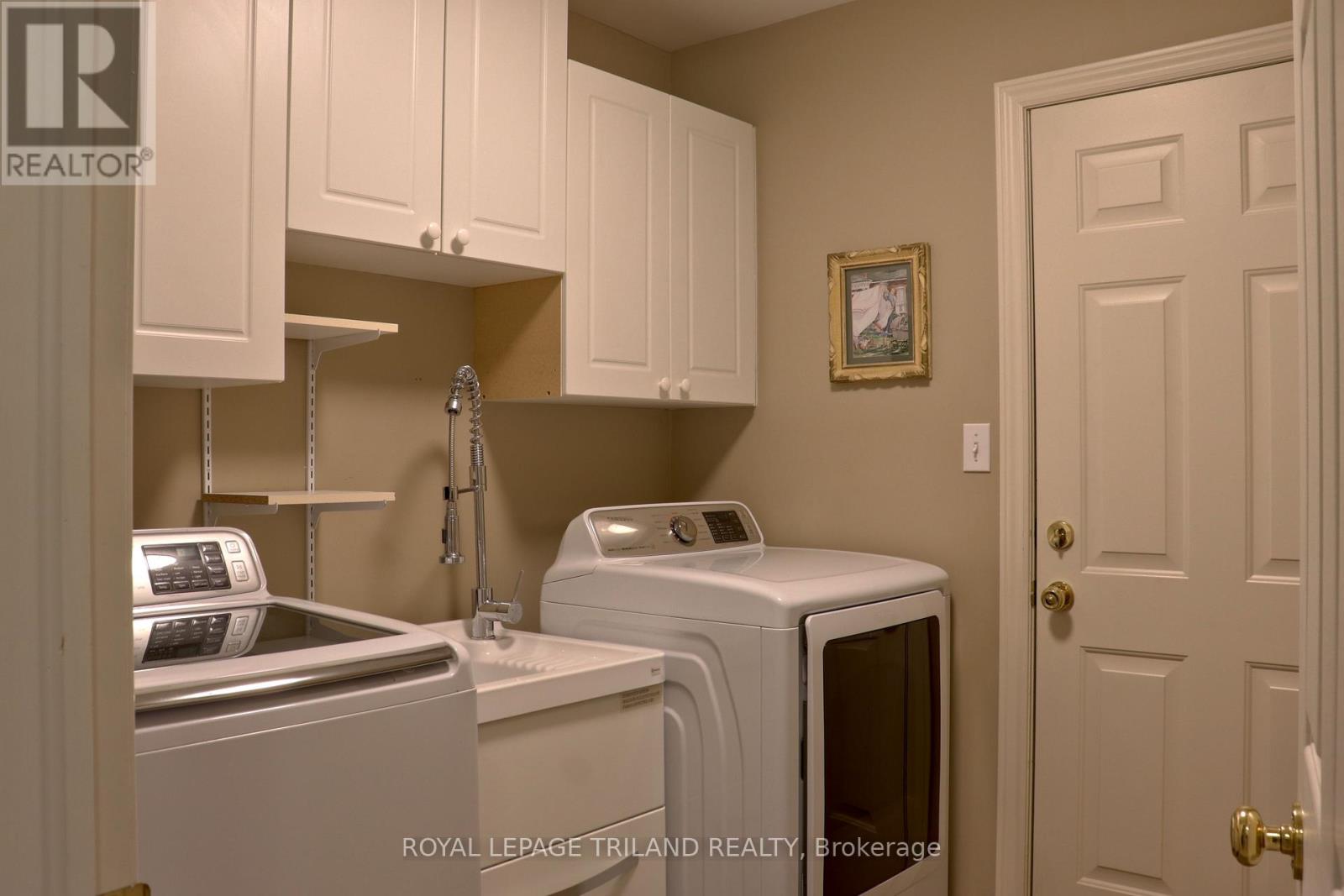 1363 Reardon Boulevard, London South, Ontario  N6M 1B4 - Photo 10 - X12608342