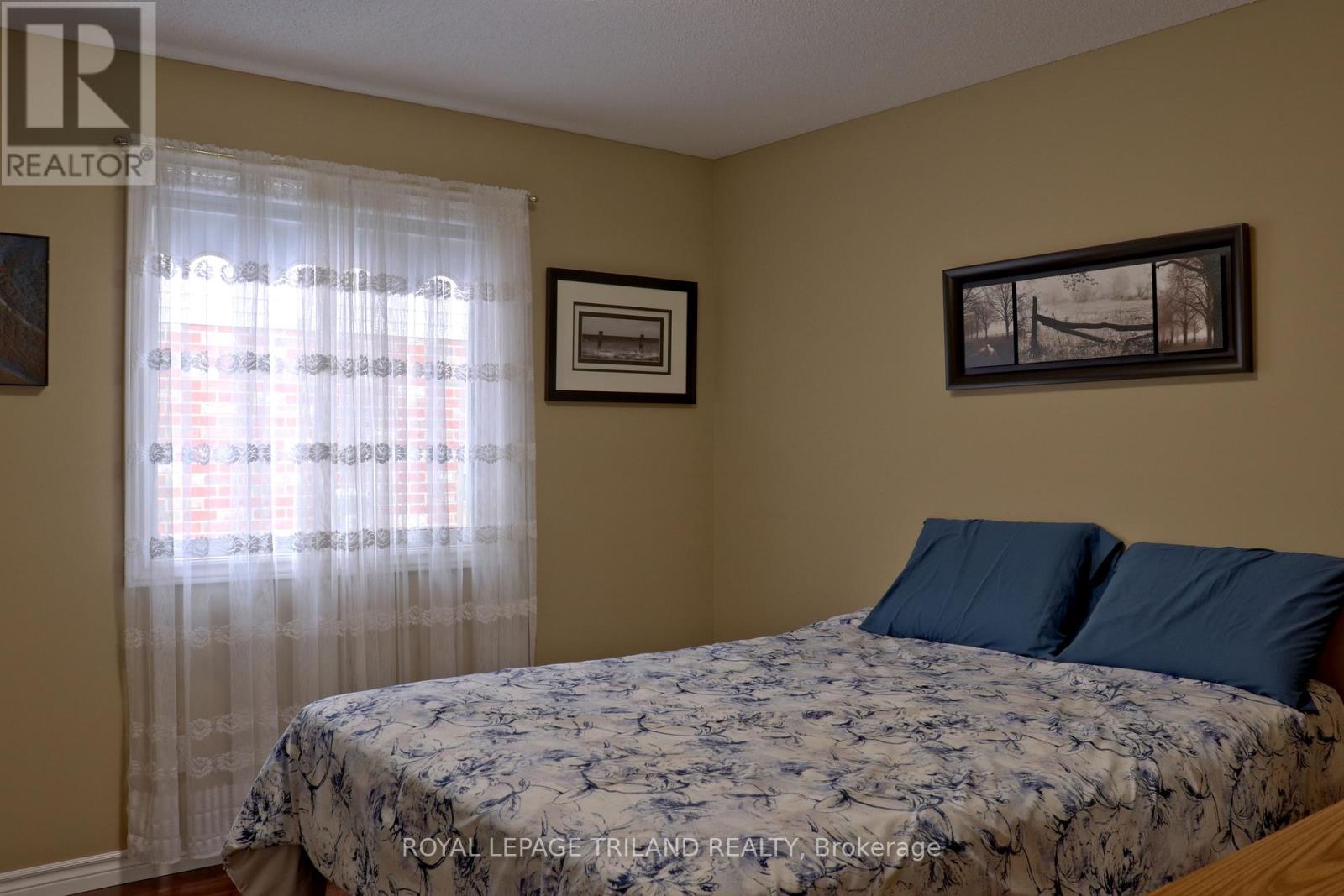 1363 Reardon Boulevard, London South, Ontario  N6M 1B4 - Photo 11 - X12608342