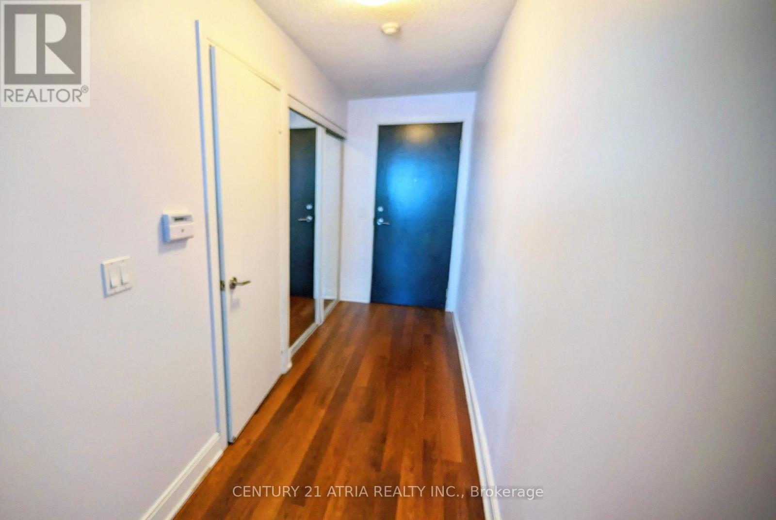 2812 - 125 VILLAGE GREEN SQUARE, Toronto, Ontario