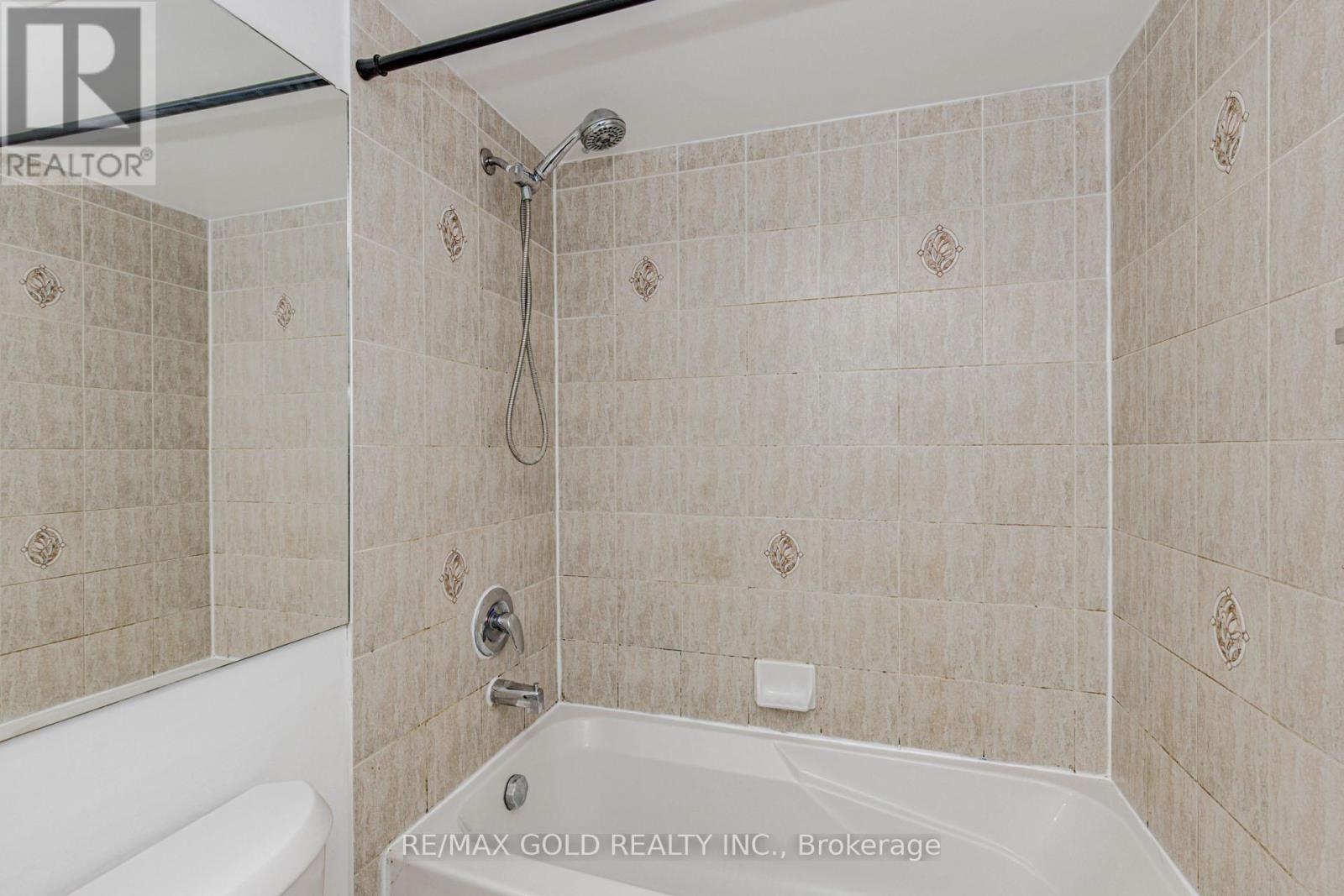 2119 - 25 Kingsbridge Garden, Mississauga, Ontario L5R 4B1 - Photo 35 - W12430332