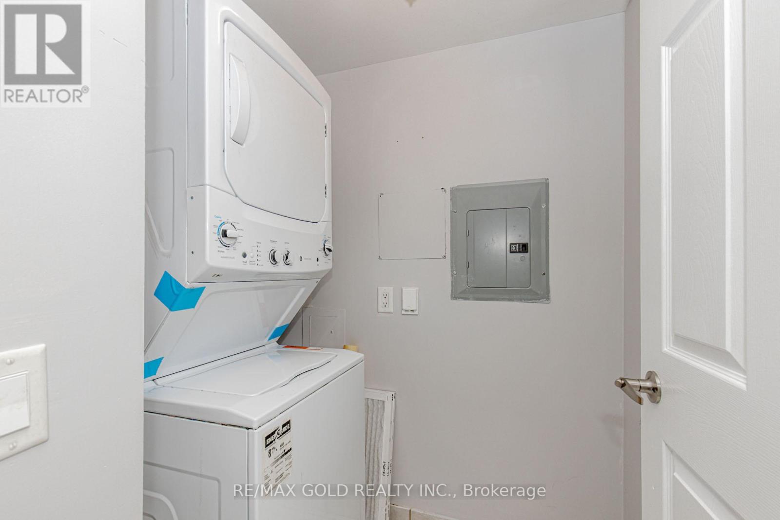 2119 - 25 Kingsbridge Garden, Mississauga, Ontario L5R 4B1 - Photo 45 - W12430332