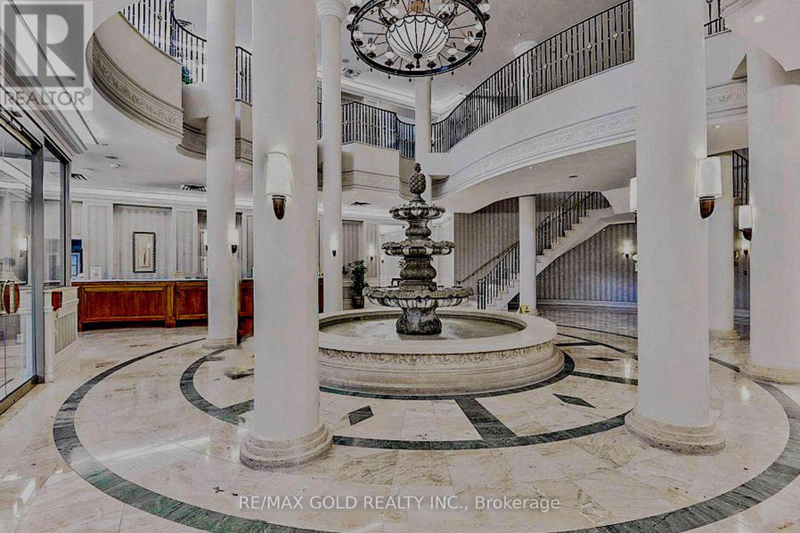 2119 - 25 Kingsbridge Garden, Mississauga, Ontario L5R 4B1 - Photo 5 - W12430332