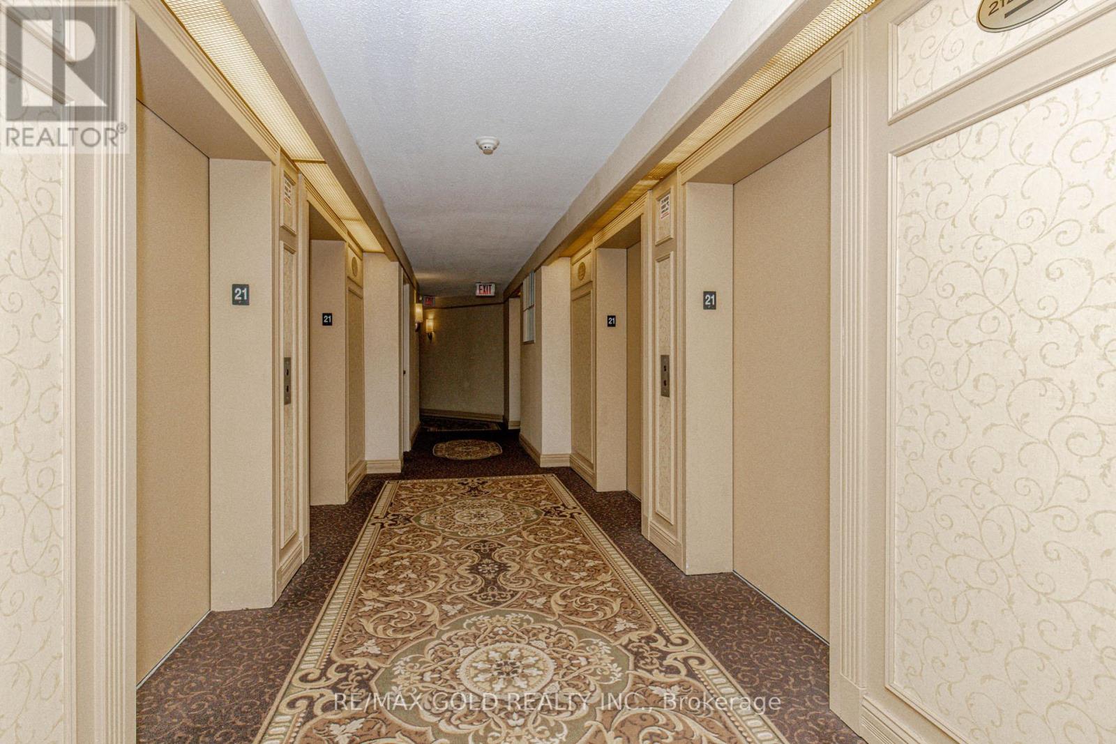 2119 - 25 Kingsbridge Garden, Mississauga, Ontario L5R 4B1 - Photo 6 - W12430332