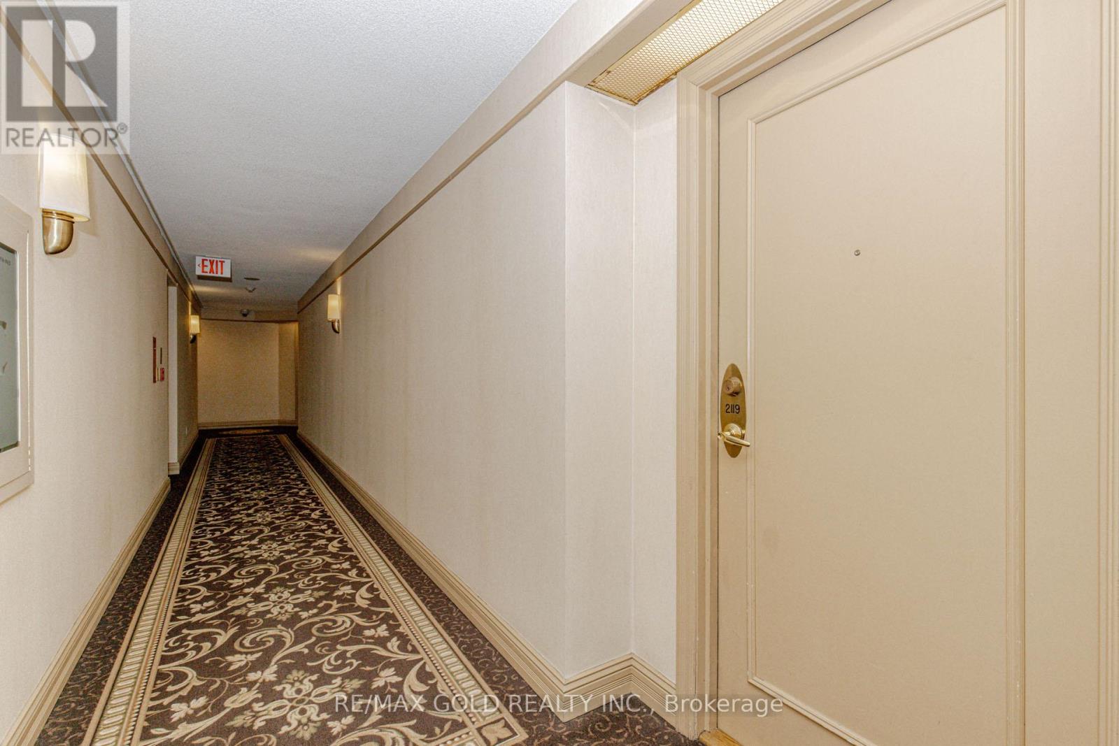 2119 - 25 Kingsbridge Garden, Mississauga, Ontario L5R 4B1 - Photo 8 - W12430332