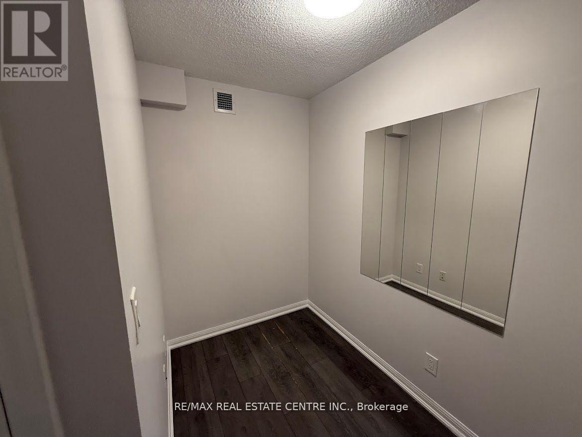 709 - 35 Bastion Street, Toronto, Ontario  M5V 0C2 - Photo 4 - C12608324