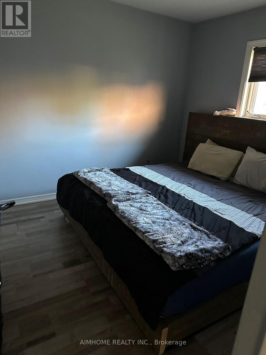 46 Elm Grove Avenue S, Richmond Hill, Ontario  L4E 2V3 - Photo 3 - N12608356