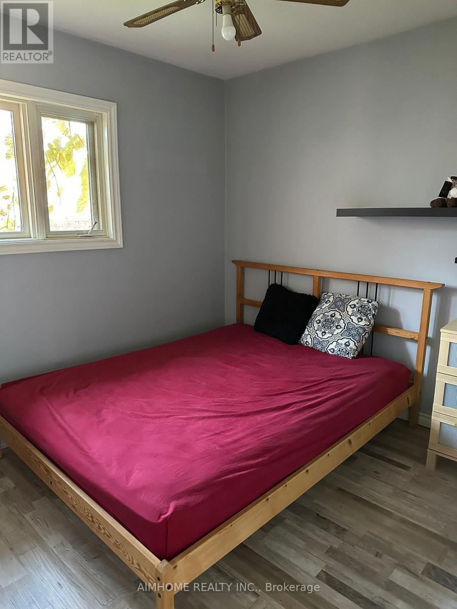 46 Elm Grove Avenue S, Richmond Hill, Ontario  L4E 2V3 - Photo 4 - N12608356