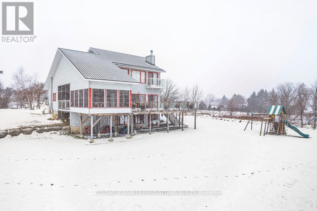 9868 County Road 42 Road, Rideau Lakes, Ontario  K0G 1X0 - Photo 4 - X12370560