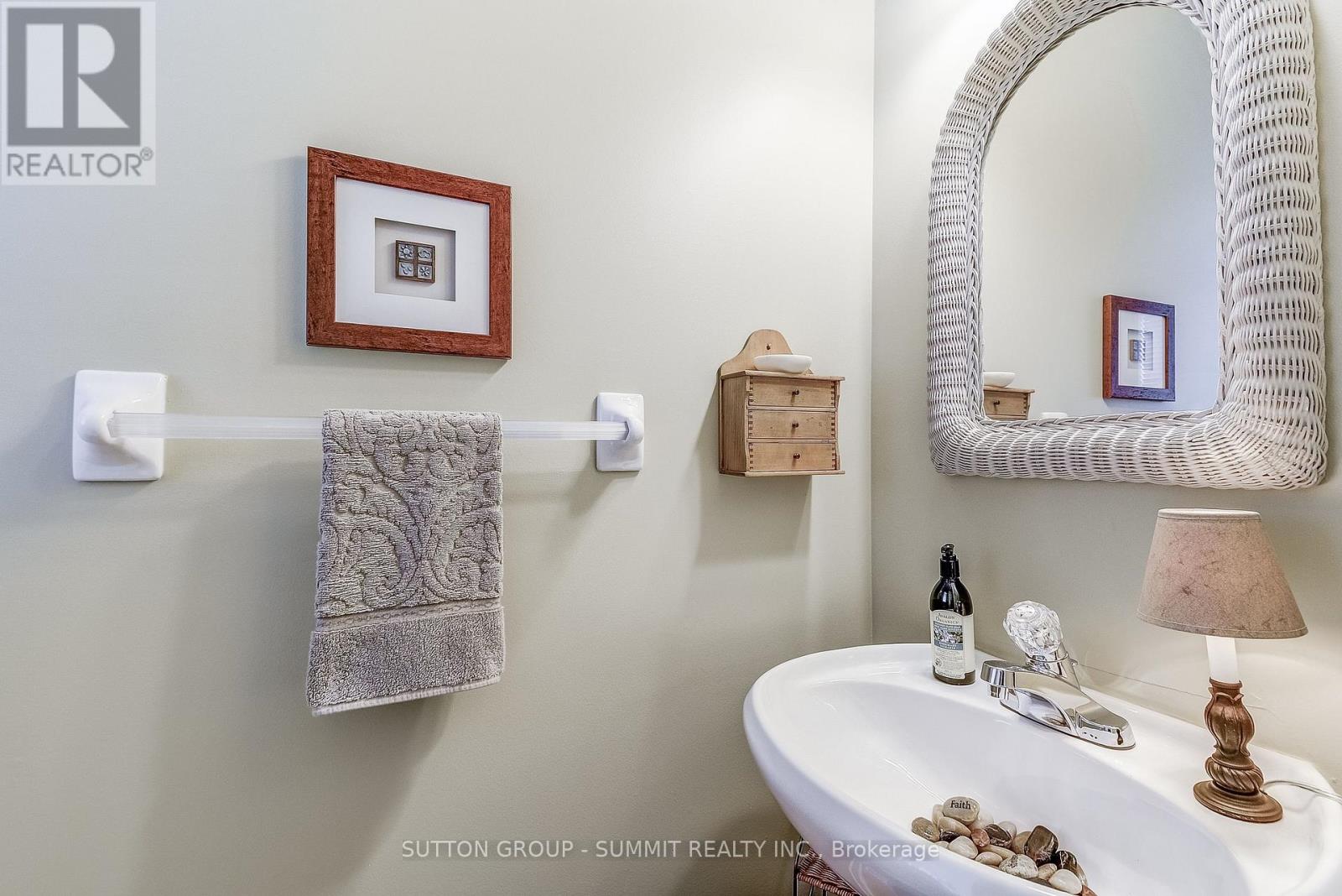 10 - 1425 Abbeywood Drive, Oakville, Ontario L6M 3R3 - Photo 10 - W12608352