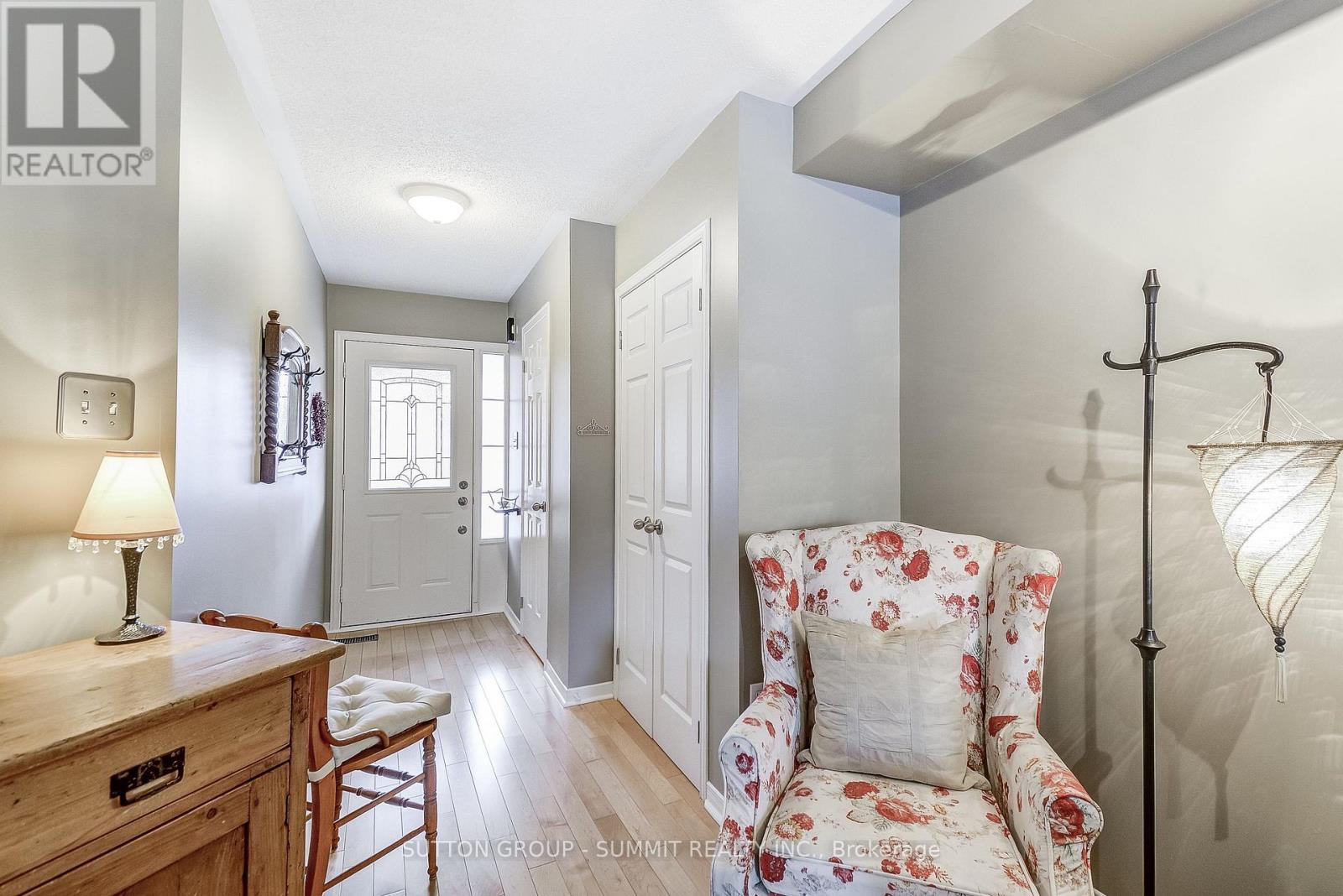 10 - 1425 Abbeywood Drive, Oakville, Ontario L6M 3R3 - Photo 12 - W12608352