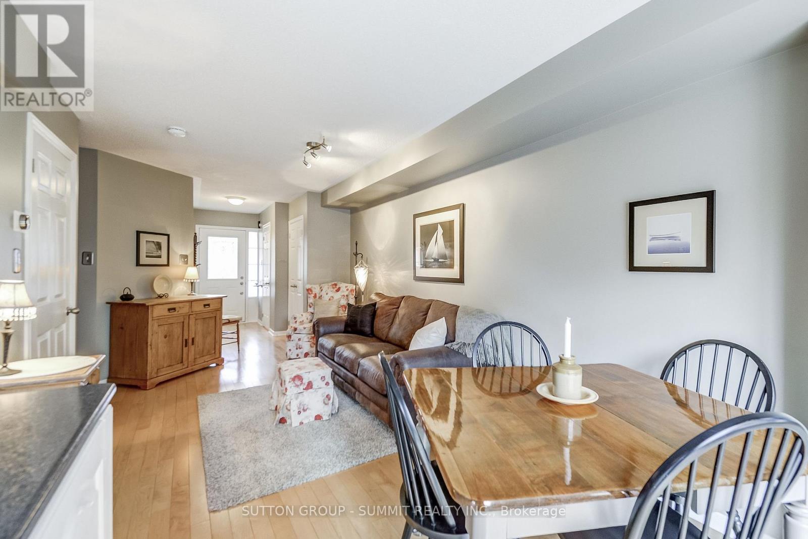 10 - 1425 Abbeywood Drive, Oakville, Ontario L6M 3R3 - Photo 17 - W12608352