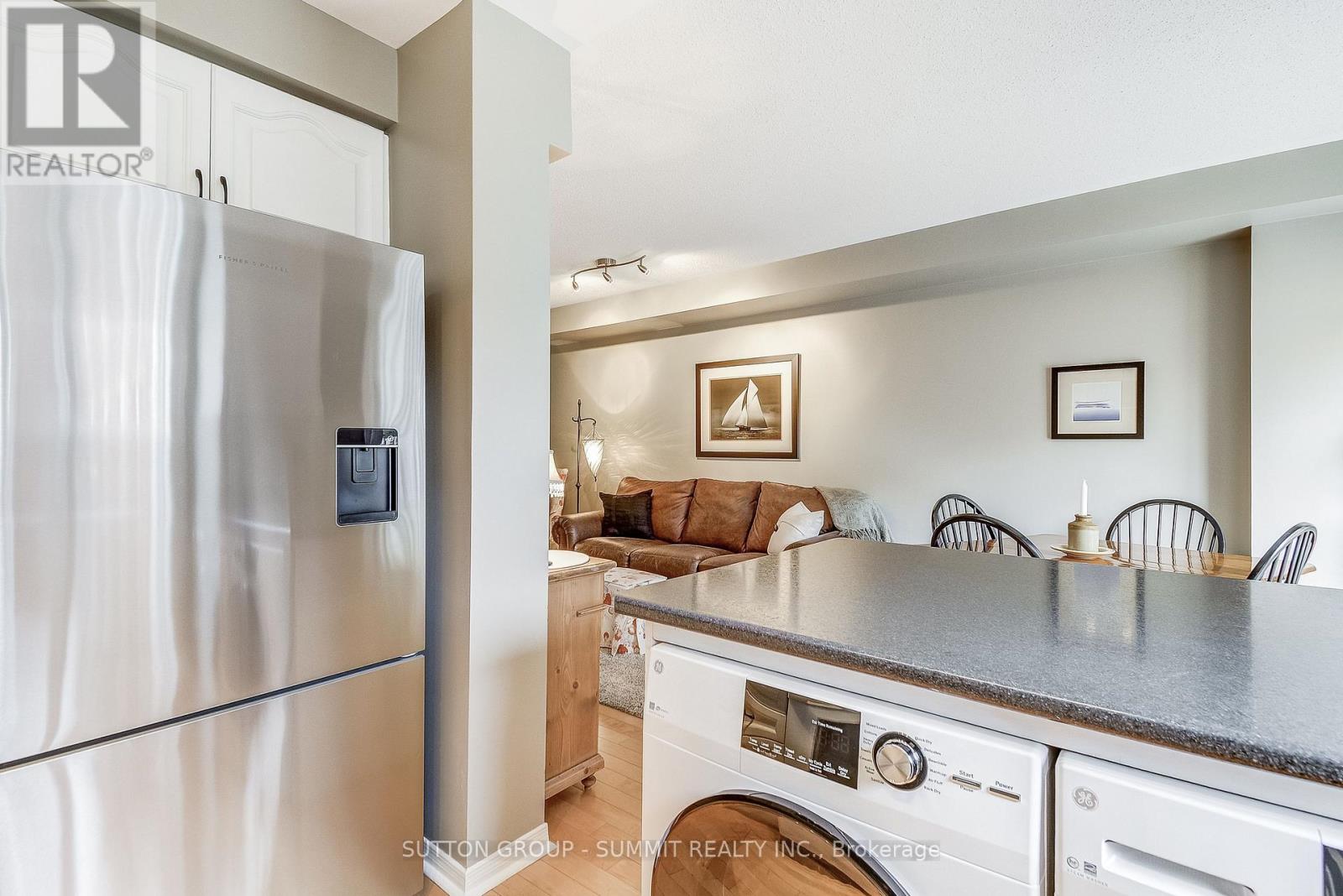 10 - 1425 Abbeywood Drive, Oakville, Ontario L6M 3R3 - Photo 22 - W12608352