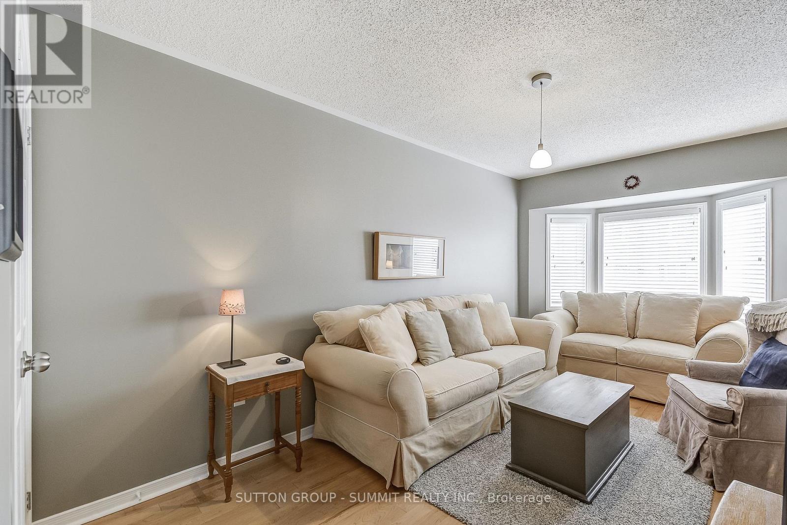 10 - 1425 Abbeywood Drive, Oakville, Ontario L6M 3R3 - Photo 25 - W12608352