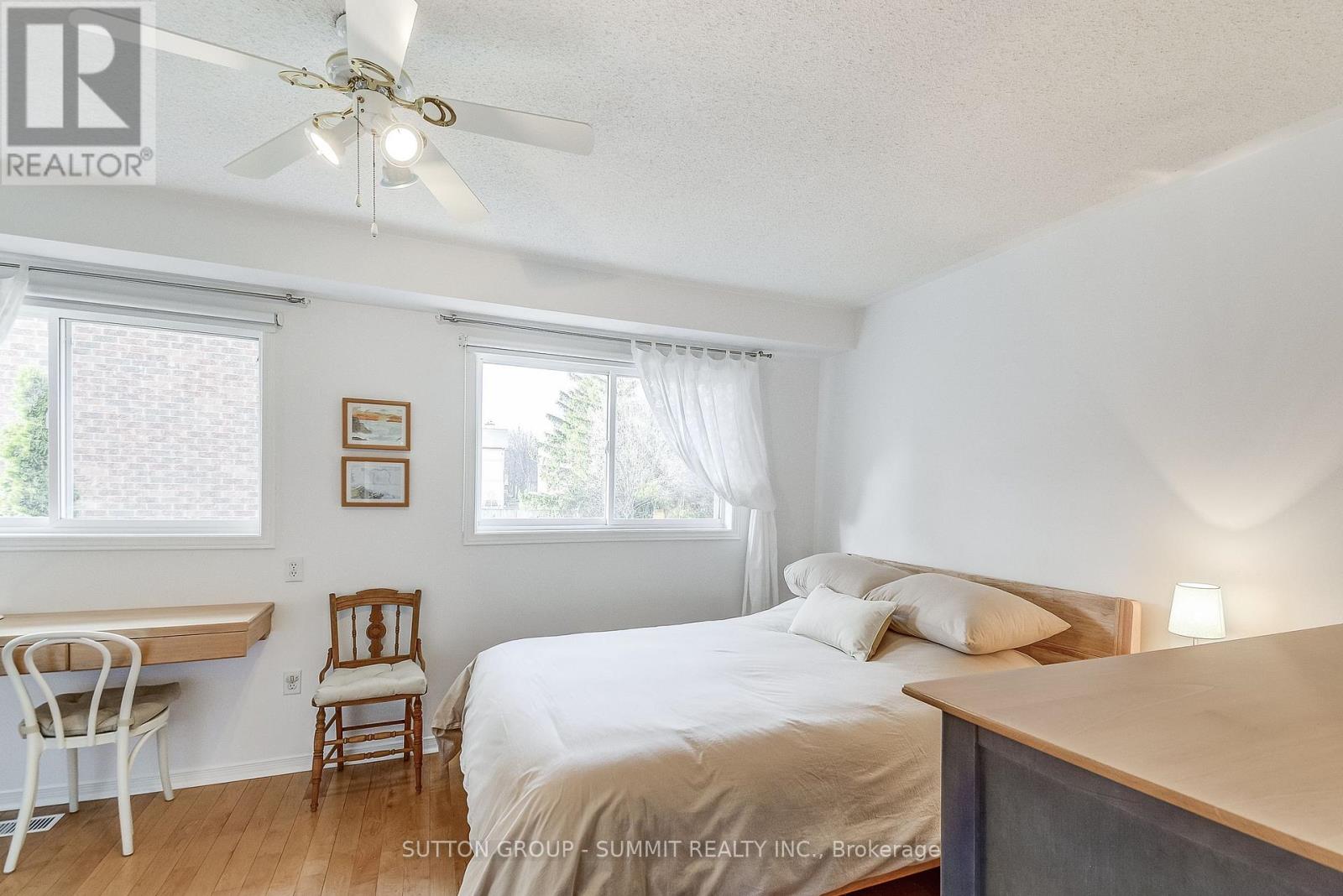 10 - 1425 Abbeywood Drive, Oakville, Ontario L6M 3R3 - Photo 29 - W12608352