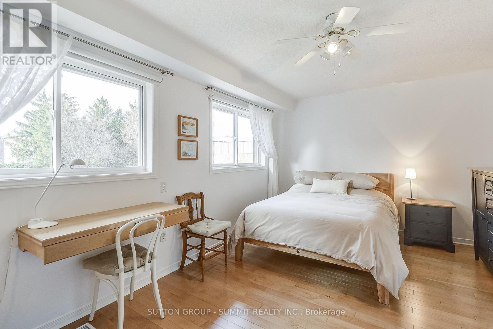 10 - 1425 Abbeywood Drive, Oakville, Ontario L6M 3R3 - Photo 31 - W12608352