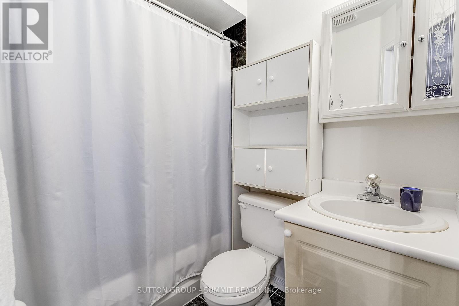 10 - 1425 Abbeywood Drive, Oakville, Ontario L6M 3R3 - Photo 35 - W12608352