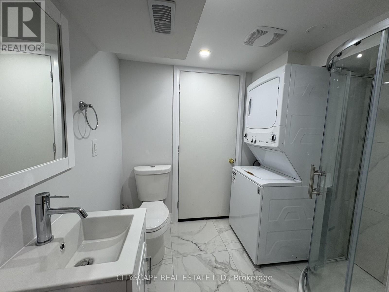 Basement - 5517 Meadowcrest Avenue, Mississauga, Ontario  L5M 0N1 - Photo 6 - W12608354