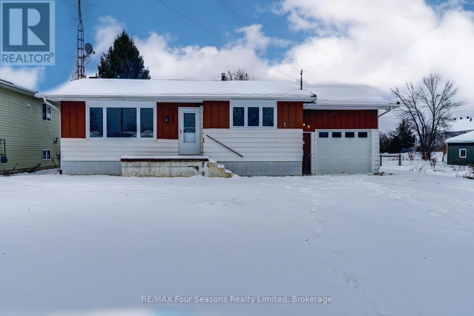 7531 County Road 91, Clearview, Ontario  L0M 1S0 - Photo 1 - S12608378