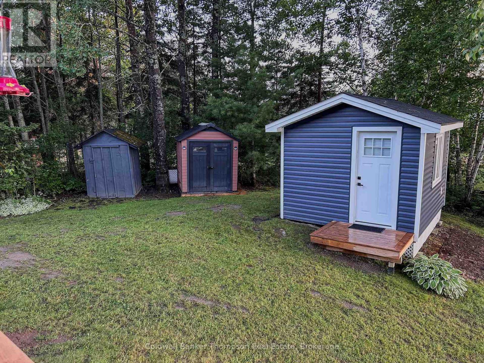 26 Spruce Lane, Magnetawan, Ontario P0A 1C0 - Photo 3 - X12608370